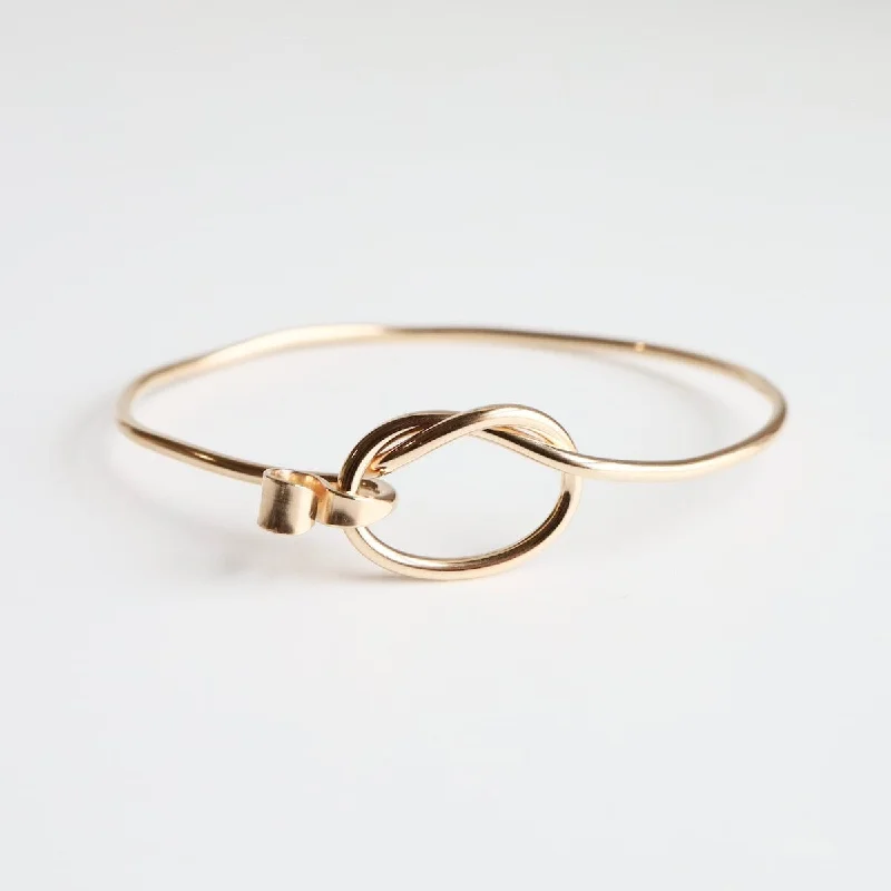 Gold Filled Knot Latching Bracelet