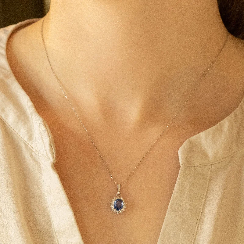 1.34 Carat Oval Natural Sapphire Diamond Halo Pendant Necklace