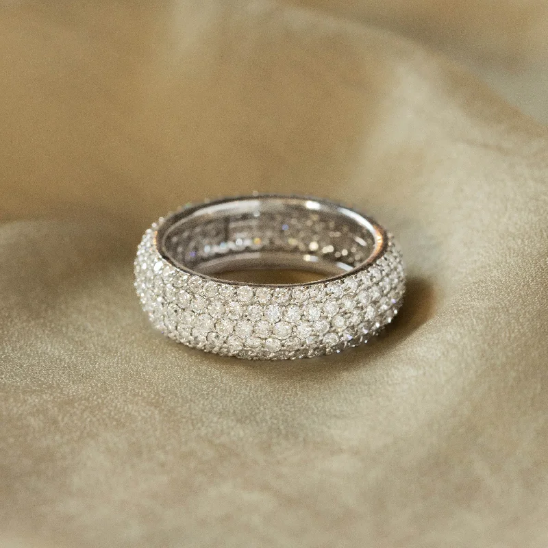 18K White Gold 2.54 Carat Diamond Pave Eternity Band