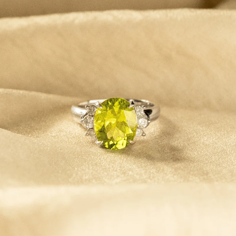 3.98 Carat Oval Peridot Diamond Ring