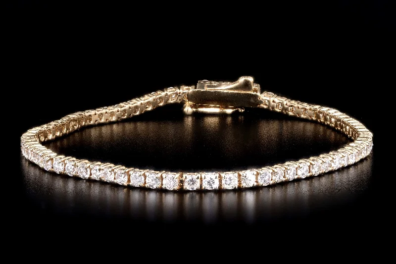 New 14K Yellow Gold 3.1 Carat Round Brilliant Cut Diamond Tennis Bracelet