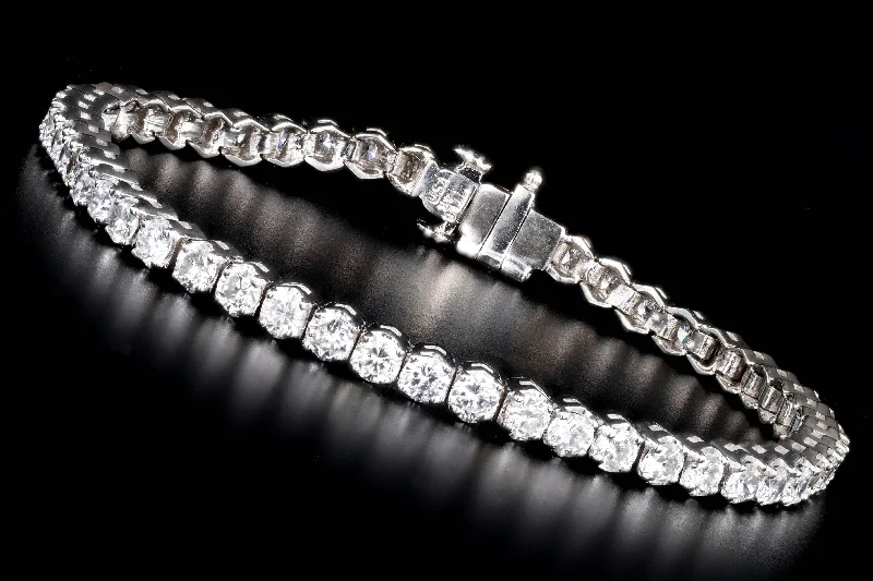 Modern 14K White Gold 5.2 Carat Round Brilliant Cut Diamond Tennis Bracelet