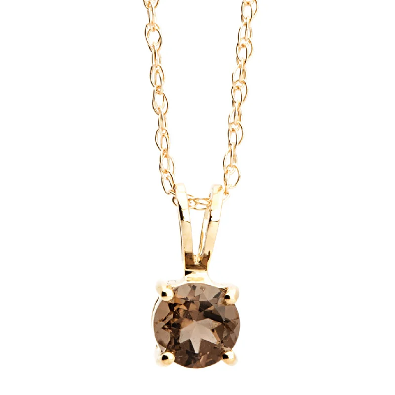 14K Yellow Gold Round Shape Quartz Solitaire Pendant with a 14K Yellow Gold Graduated Necklace (0.38ctw)