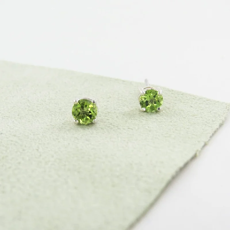 Peridot Post Earring