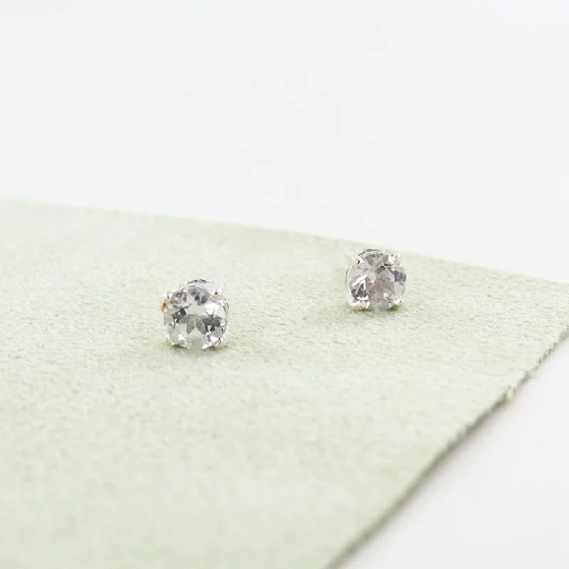 5MM ROUND PRONG SET  WHITE TOPAZ