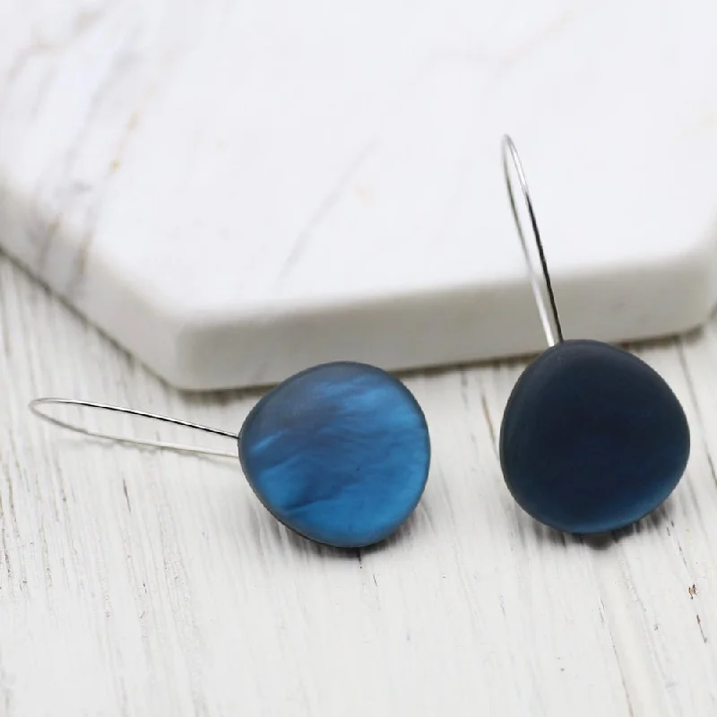 MOSAIC BLUE ROUND RESIN EARRING