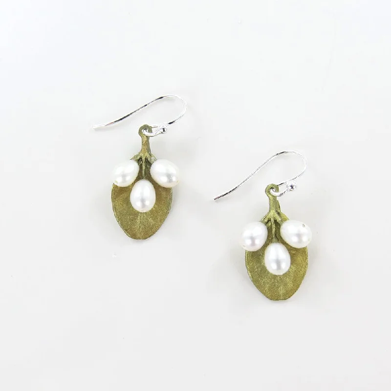 BOXWOOD SINGLE LEAF EARRINGS