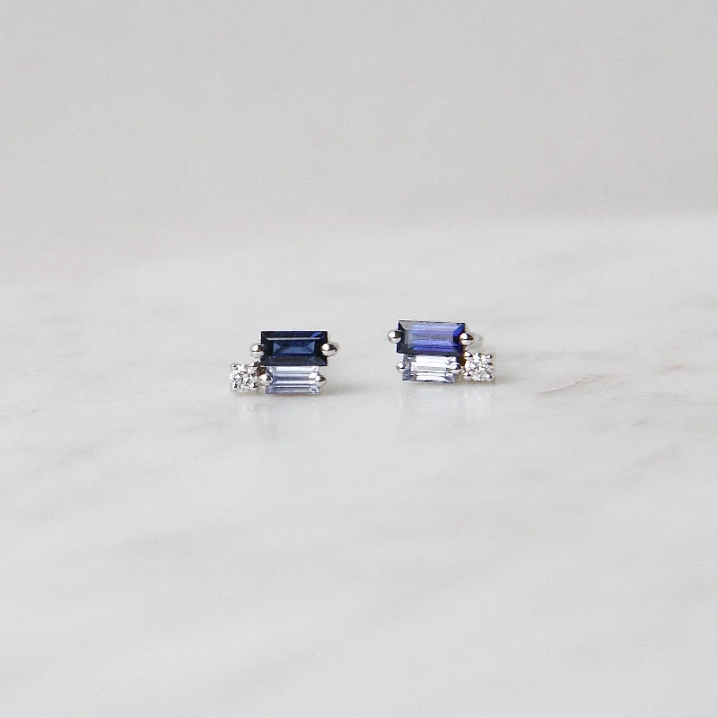 18k White Gold Diamond & Sapphire Fireworks Post Earrings