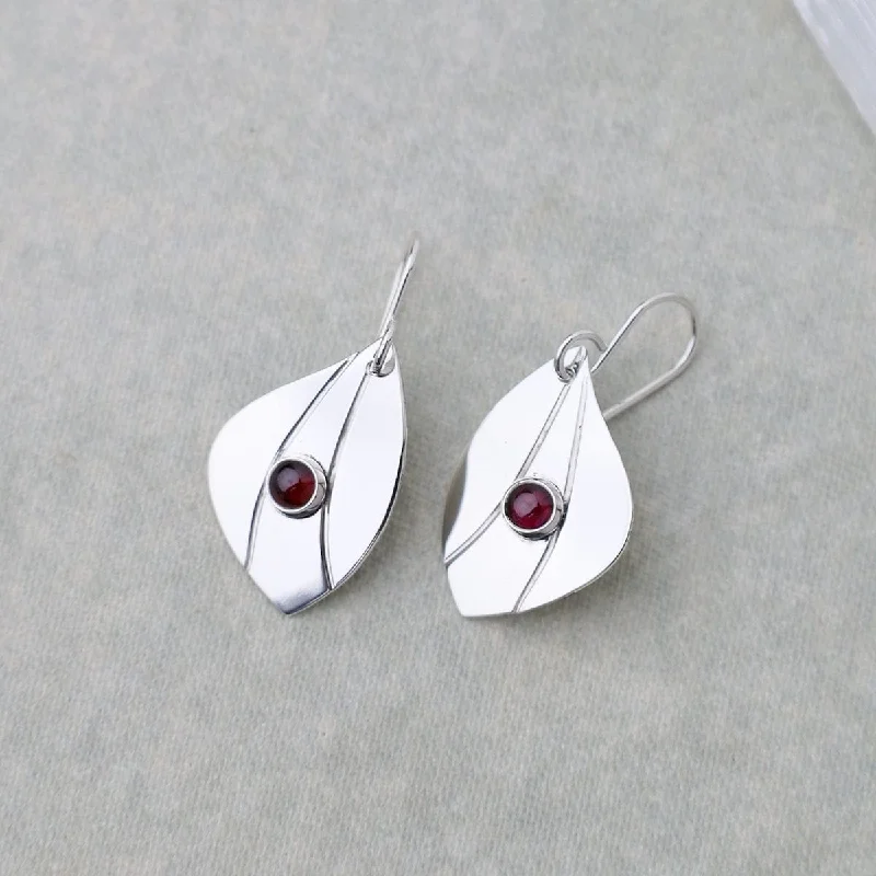 Leaf Shape With Cabochon Garnet Earrings