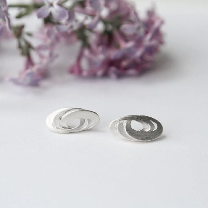 Saturn Post Earring